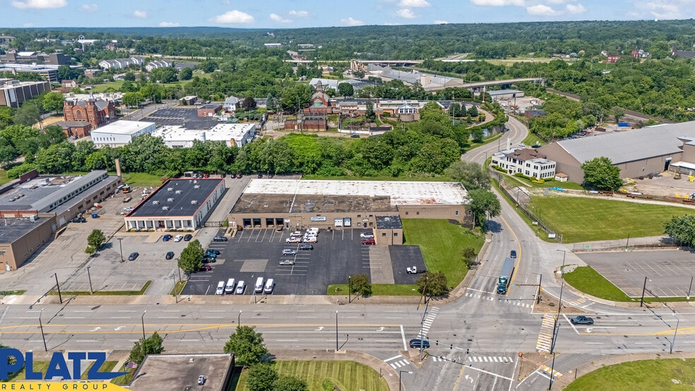 360 E Federal St, Youngstown, OH for lease - Building Photo - Image 3 of 12
