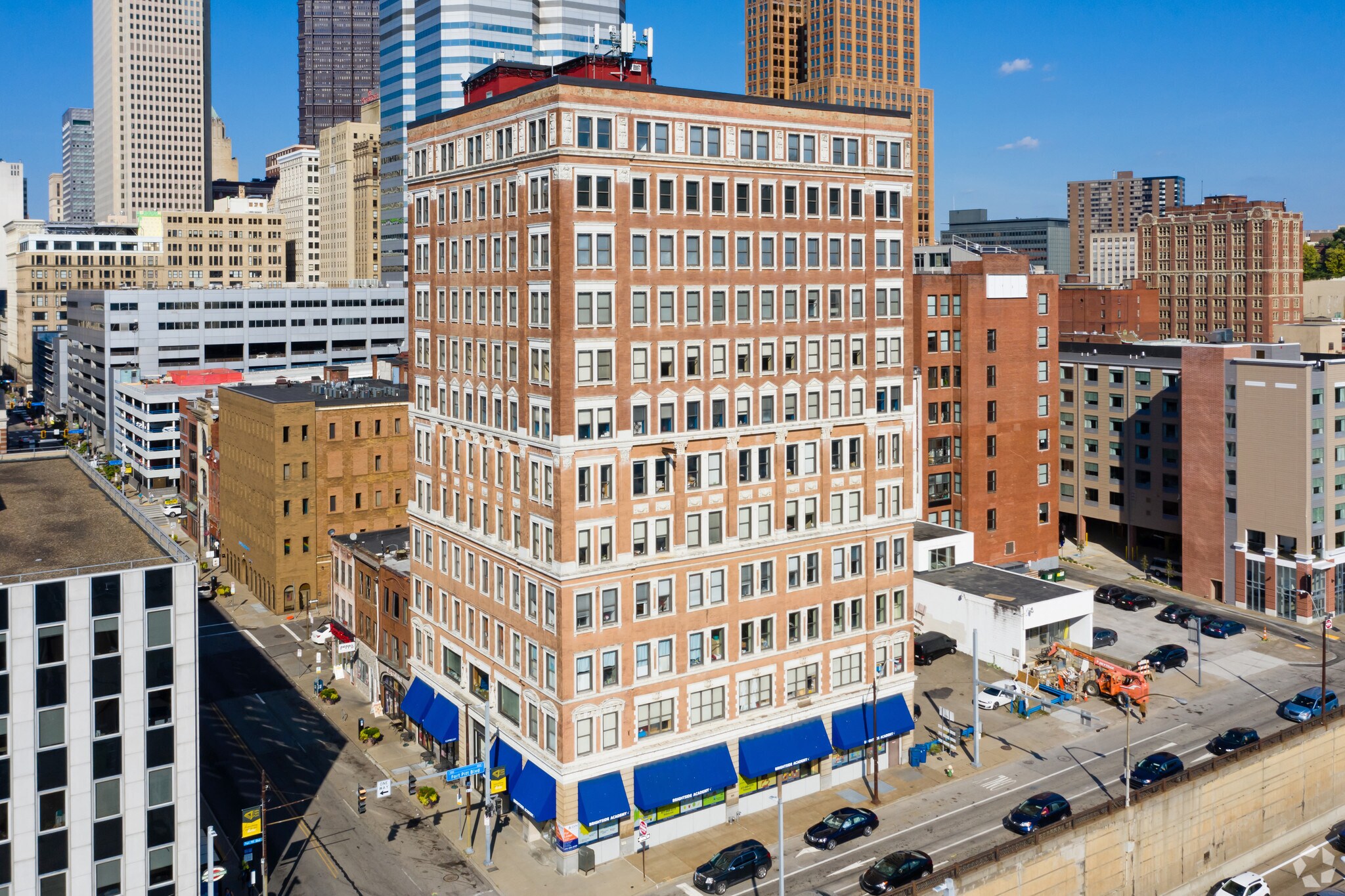 46 Smithfield St, Pittsburgh, PA 15222 House Building