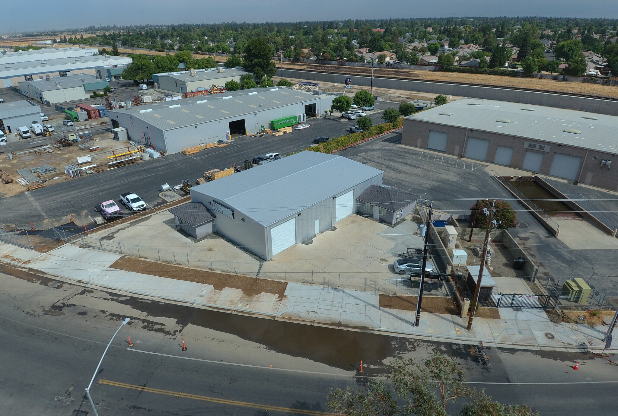5526 W Barstow Ave, Fresno, CA for lease Building Photo- Image 1 of 2