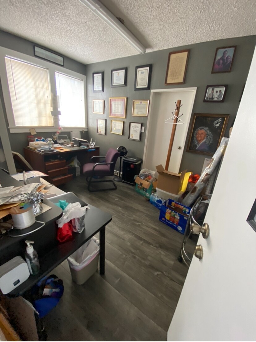 1511 E 52nd St, Los Angeles, CA for sale Building Photo- Image 1 of 1