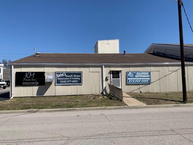 120-136 Iowa Ave, Belleville, IL for lease - Building Photo - Image 2 of 4