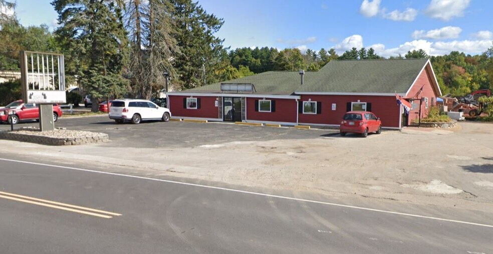 181A ster St, Hudson, NH 03051 Convenience Store for Lease