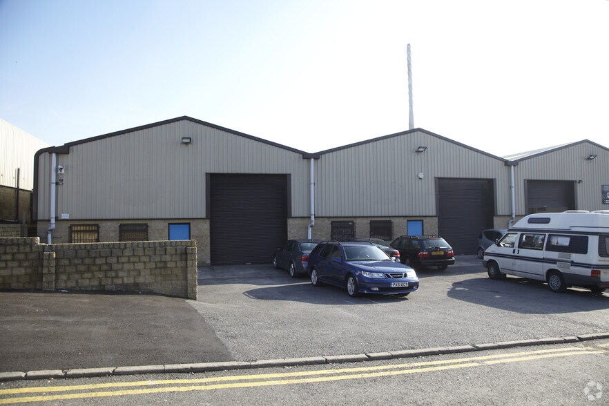 Surrey St, Glossop, SK13 7AJ