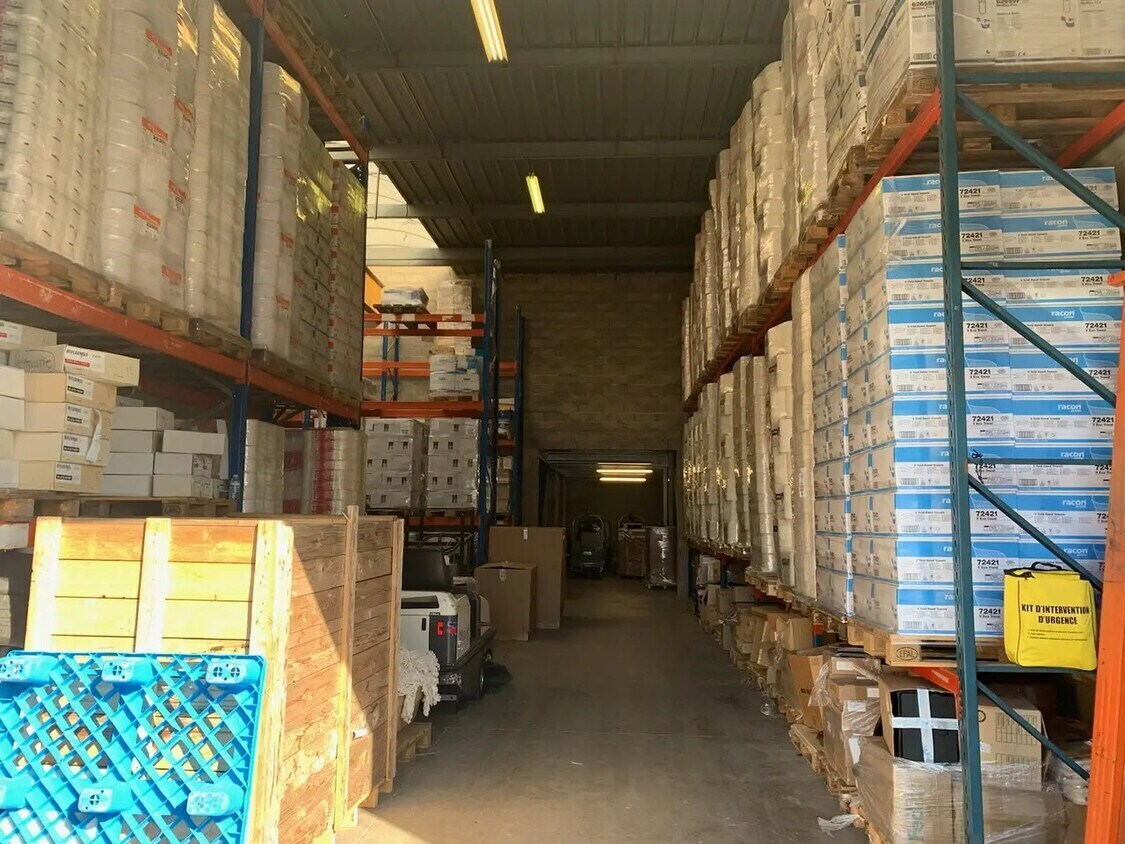 Flex in Bezons for lease Interior Photo- Image 1 of 5