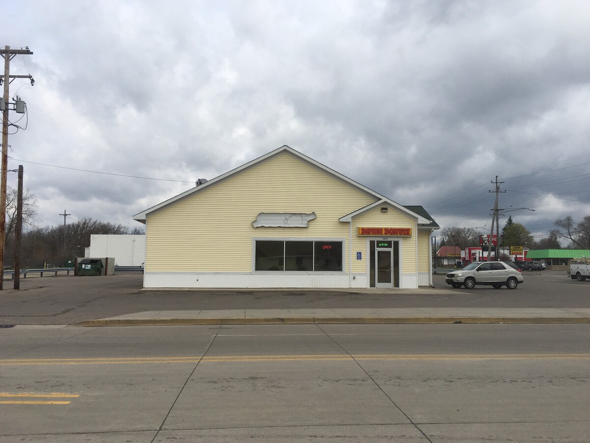 3405 Clio Rd, Flint, MI 48504