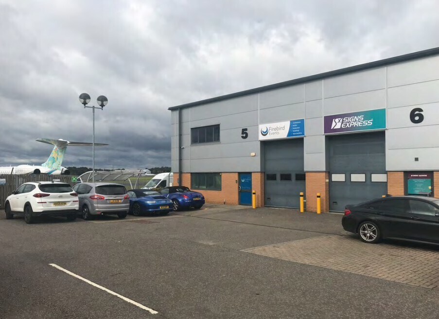 Hercules Way, Farnborough for sale Building Photo- Image 1 of 5