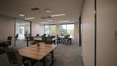 121 Perimeter Ctr W, Atlanta, GA for lease - Commercial Listing Video 