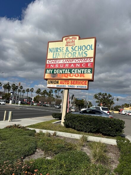 1250-1284 N Euclid St, Anaheim, CA for lease - Building Photo - Image 2 of 7