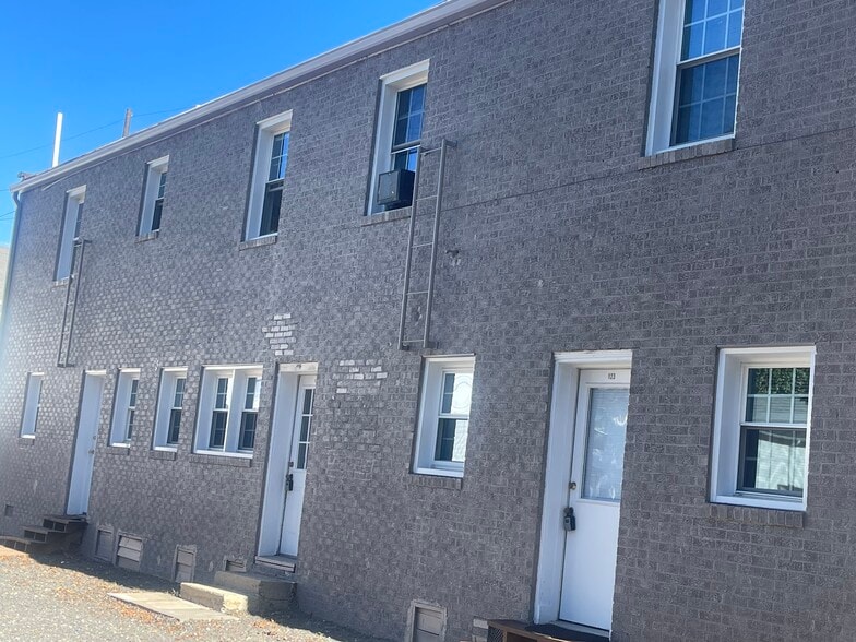 117-123 Brawley Ave, Mooresville, NC for lease - Building Photo - Image 2 of 8