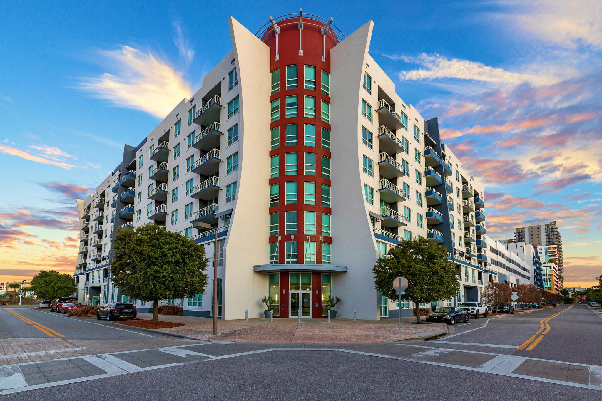 1190 E Washington St, Tampa, FL for lease Building Photo- Image 1 of 1