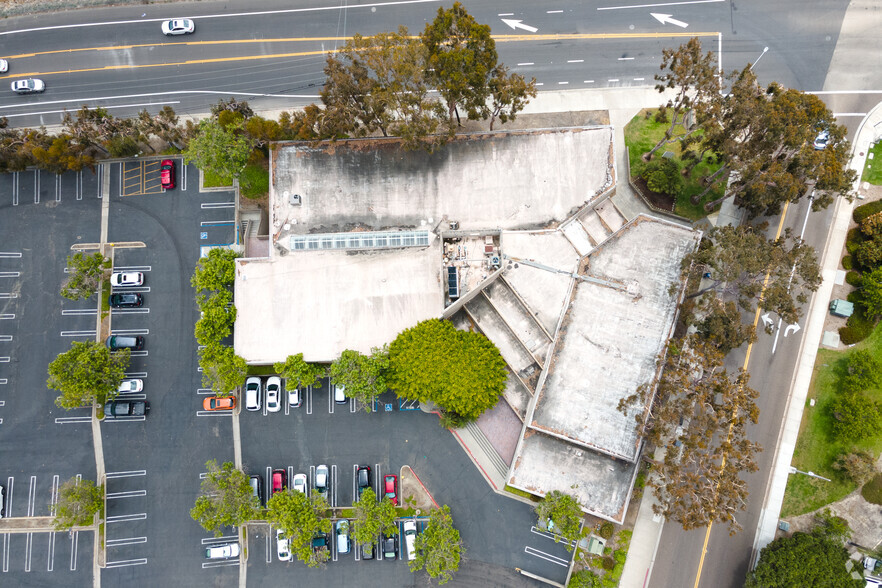 2095 W Vista Way, Vista, CA for lease - Aerial - Image 3 of 6