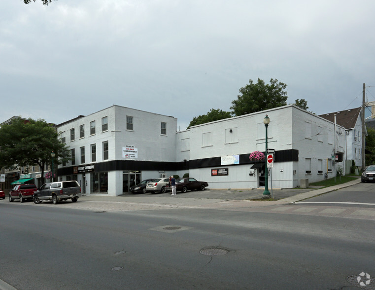 26 King St E, Brockville, ON for lease - Primary Photo - Image 1 of 3