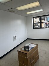 333 Chelsea Rd, Staten Island, NY for lease Interior Photo- Image 1 of 3