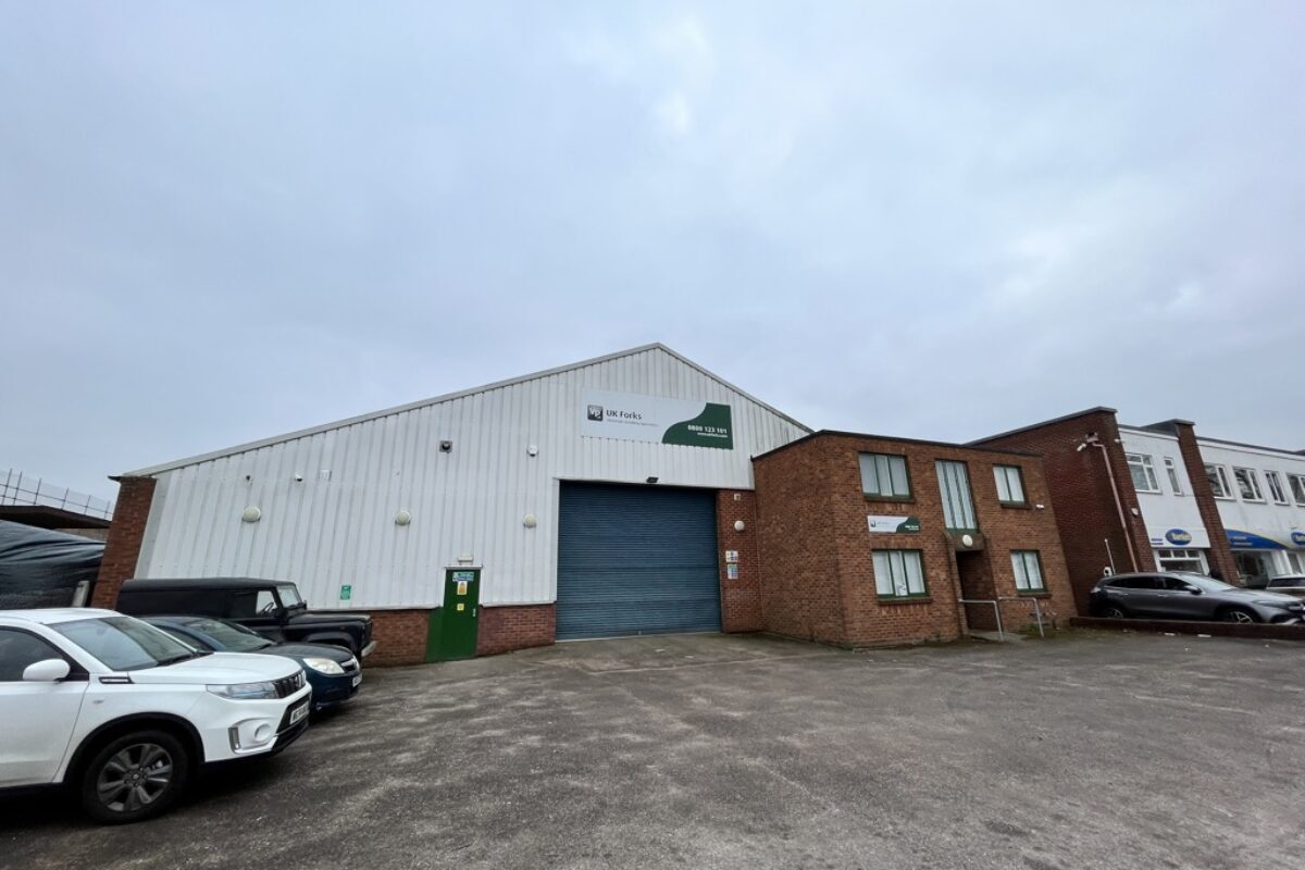 41 Marsh Green Rd, Exeter for lease Building Photo- Image 1 of 3