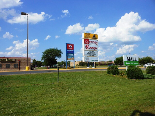 1094 Highway 15 S, Hutchinson, MN for sale - Building Photo - Image 1 of 1