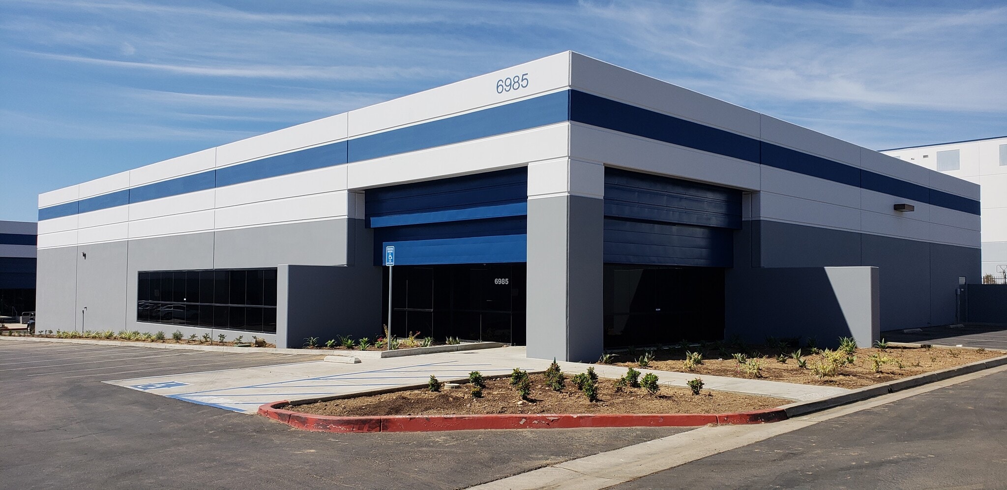 6985 Flanders Dr, San Diego, CA for lease Building Photo- Image 1 of 5