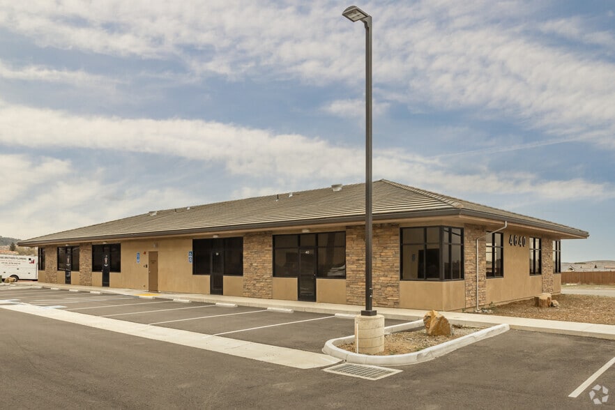 4640 Golden Foothill Pky, El Dorado Hills, CA for lease - Building Photo - Image 1 of 5