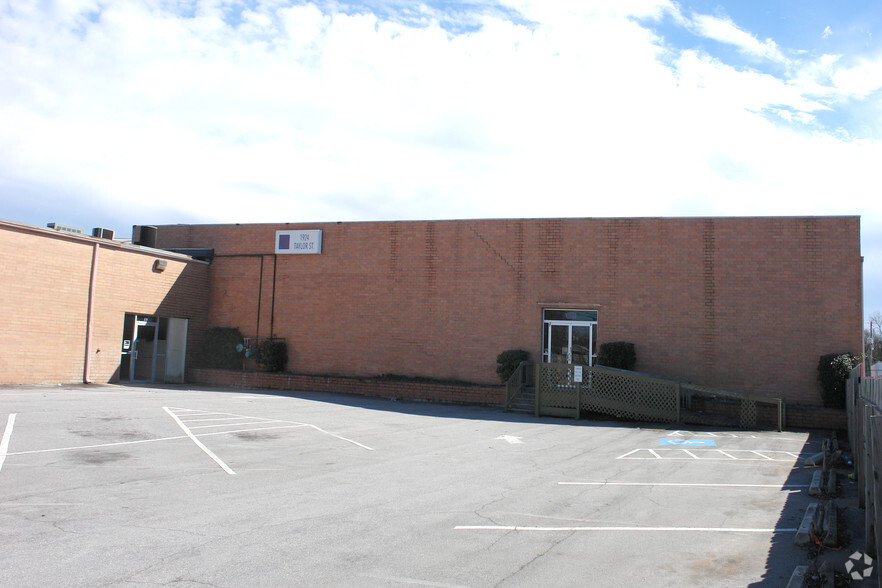 1924 Taylor St, Columbia, SC for lease - Building Photo - Image 2 of 3