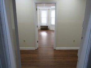 623 Georges Rd, North Brunswick, NJ for lease Interior Photo- Image 1 of 3