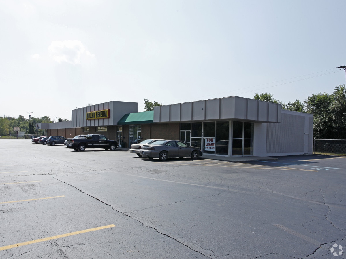 30953099 N Genesee Rd, Flint, MI 48506