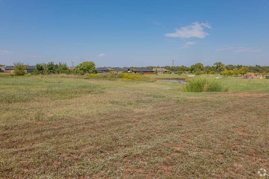 Founder's Park Blvd & W Tecumseh Rd, Norman, OK for sale - Building Photo - Image 2 of 10