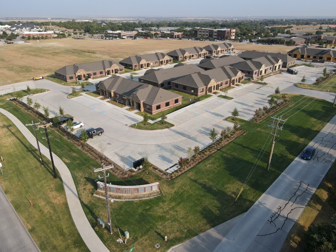 291 N Preston Rd, Prosper, TX for lease Primary Photo- Image 1 of 5