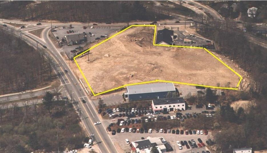 Grove St, Braintree, MA 02184