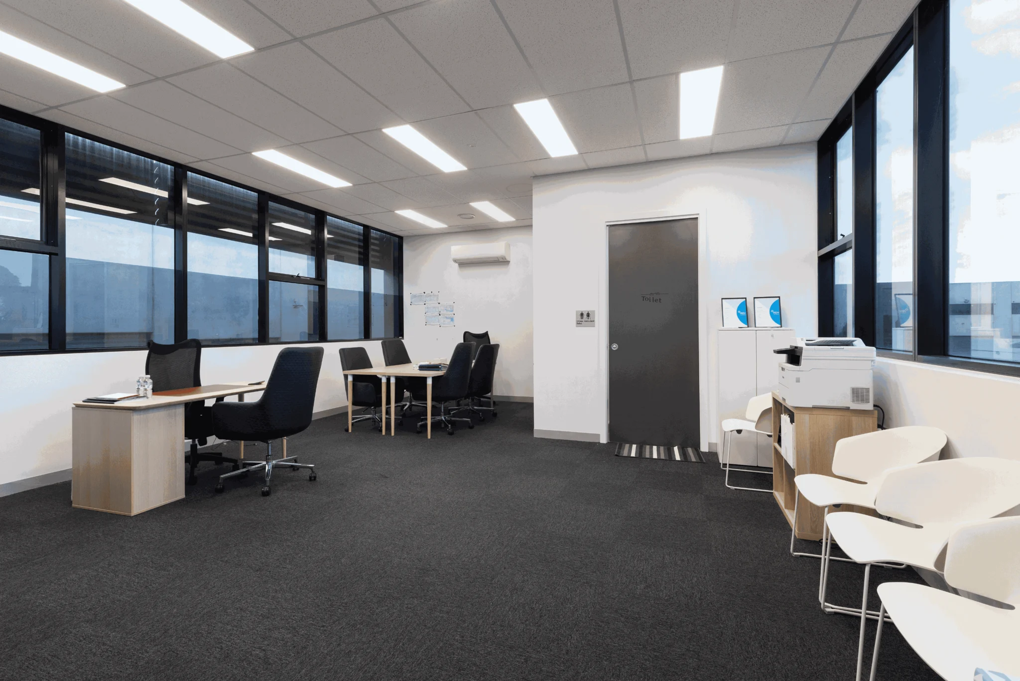 40D Wallace Ave, Point Cook for lease Interior Photo- Image 1 of 4