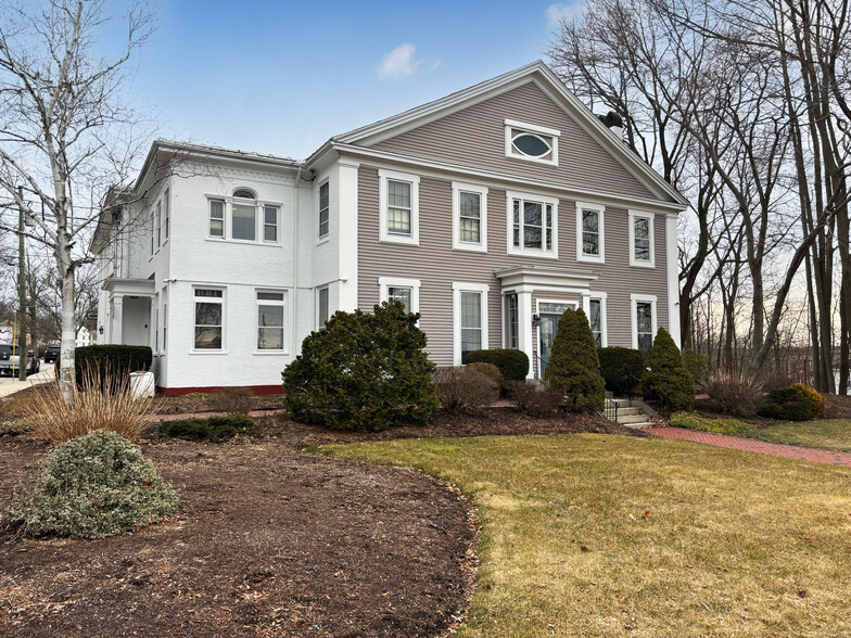 113 Locust St, Dover, NH for sale - Building Photo - Image 1 of 8