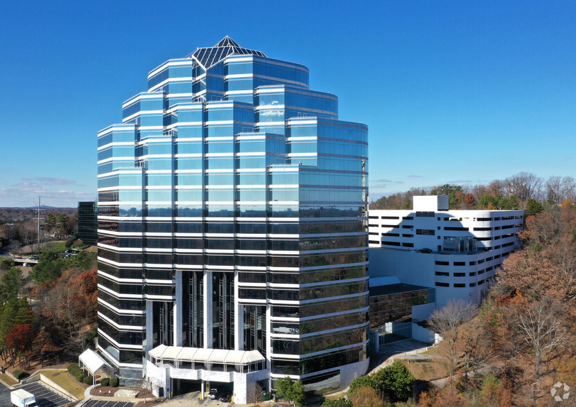 2859 Paces Ferry Rd SE, Atlanta, GA for lease - Building Photo - Image 1 of 15