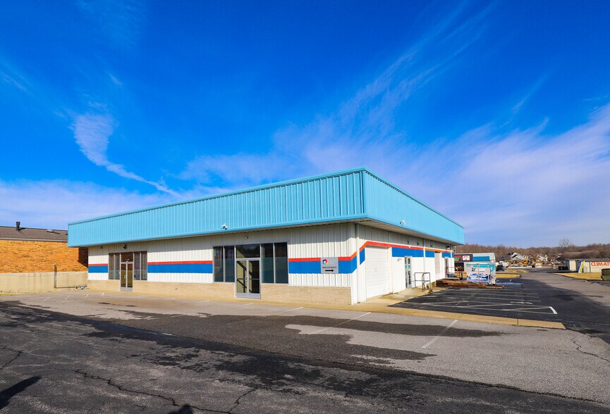3485 Hinkleville Rd, Paducah, KY for sale - Building Photo - Image 1 of 1