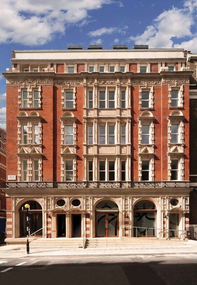1-11 Hay Hl, London for sale - Primary Photo - Image 1 of 1