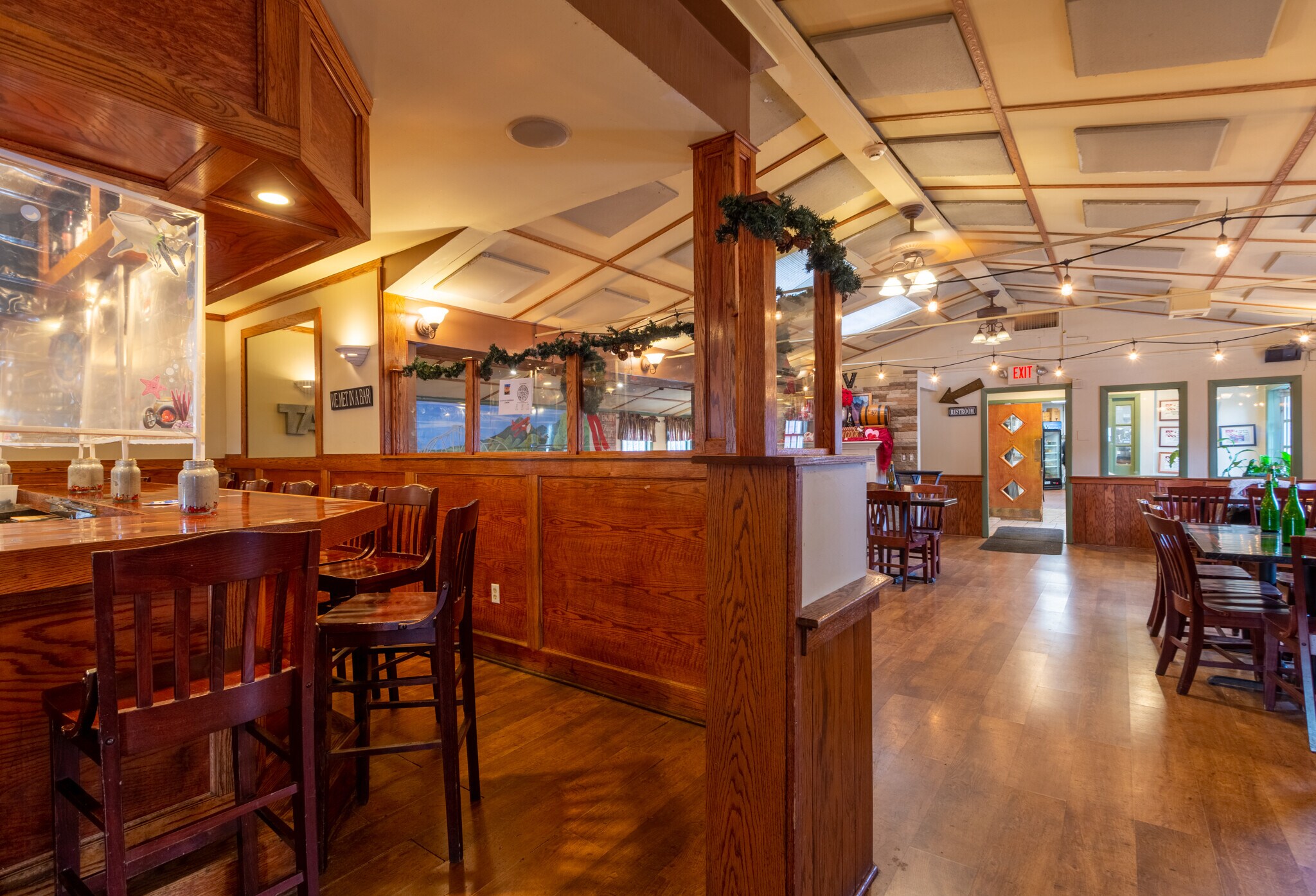 11 Main St, East Haddam, CT 06423 La Vita Restaurant