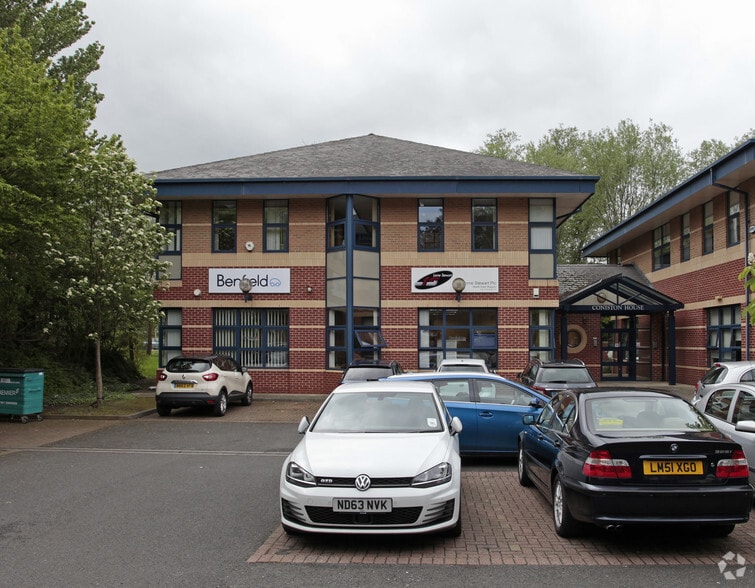 Fifth Ave, Gateshead for sale - Primary Photo - Image 1 of 1