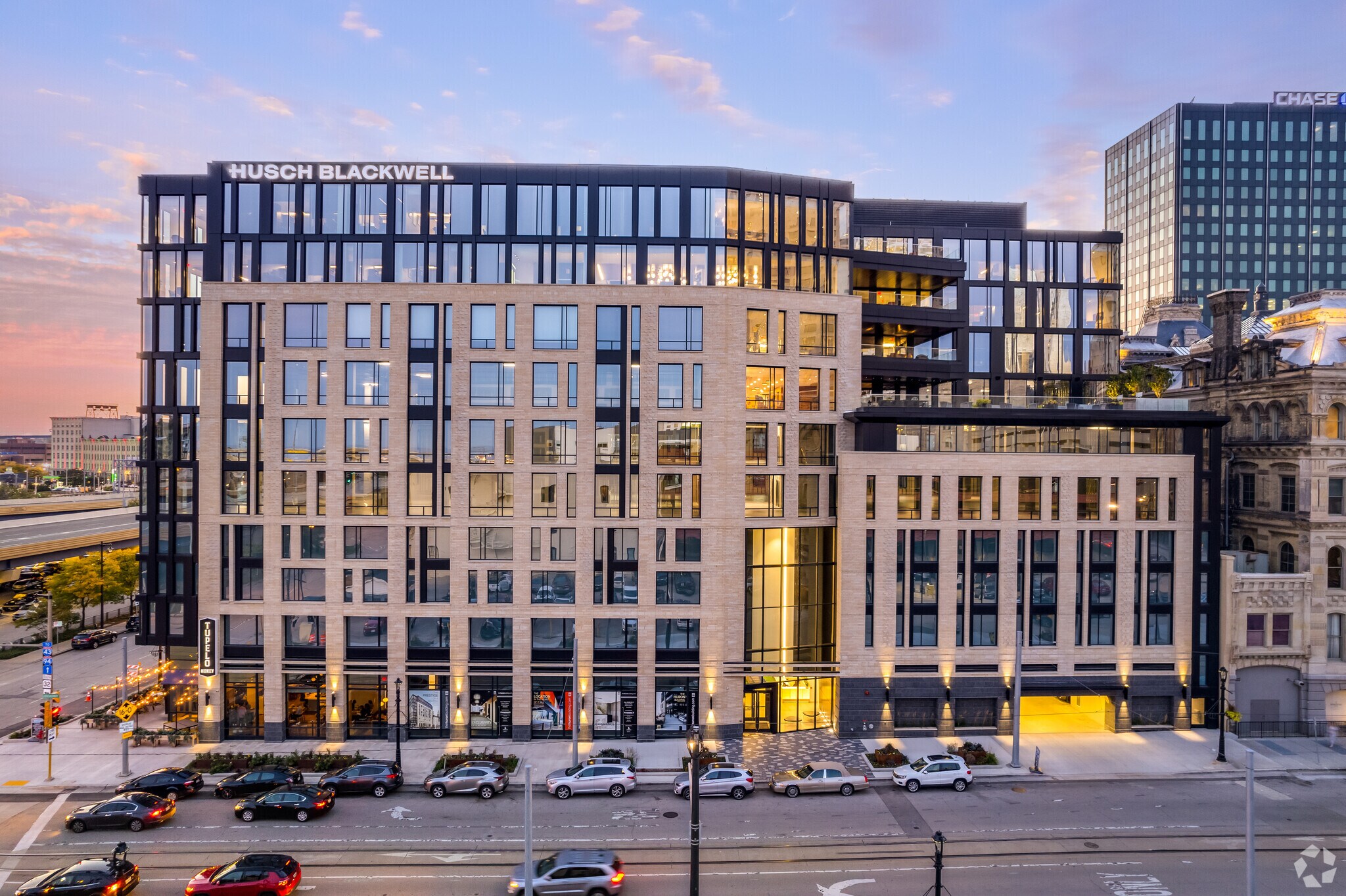 511 N Broadway, Milwaukee, WI 53202 Huron Building