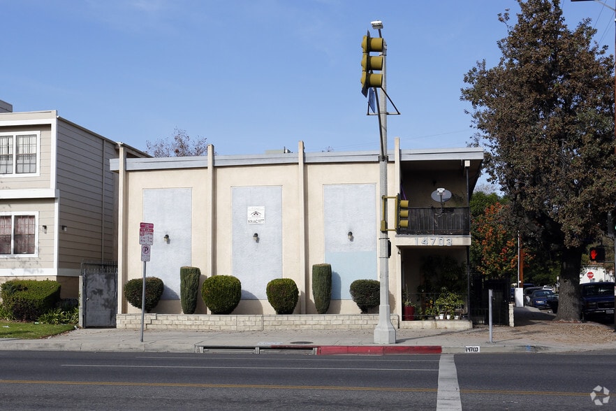 14703 Victory Blvd, Van Nuys, CA for sale - Building Photo - Image 2 of 10