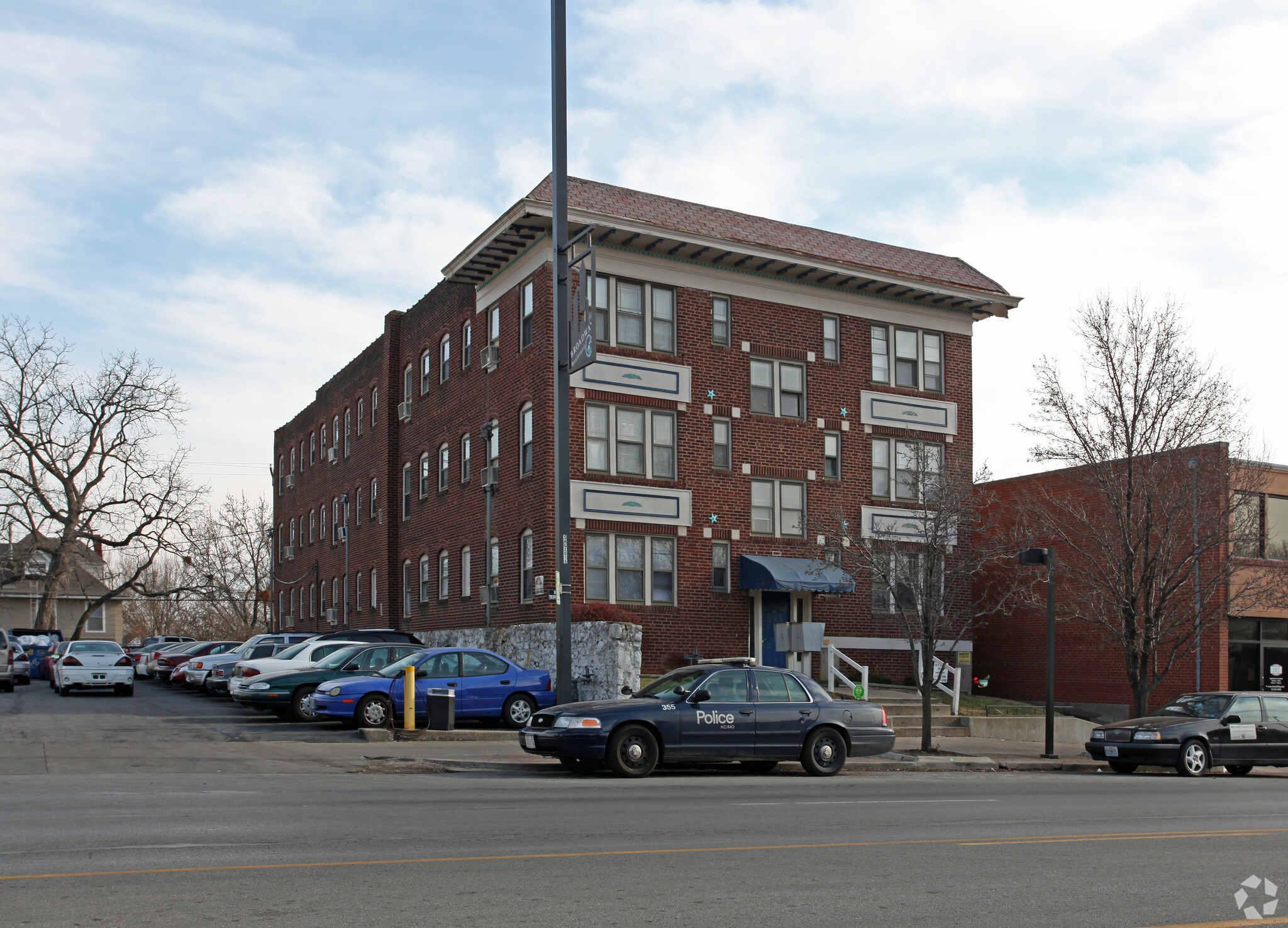 3721 Broadway St, Kansas City, MO for sale Primary Photo- Image 1 of 1