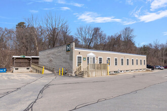 2 Shaker Rd, Shirley, MA for lease Building Photo- Image 1 of 2