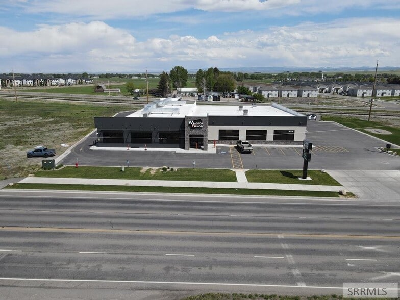 870 N 2nd E, Rexburg, ID for lease - Building Photo - Image 1 of 113