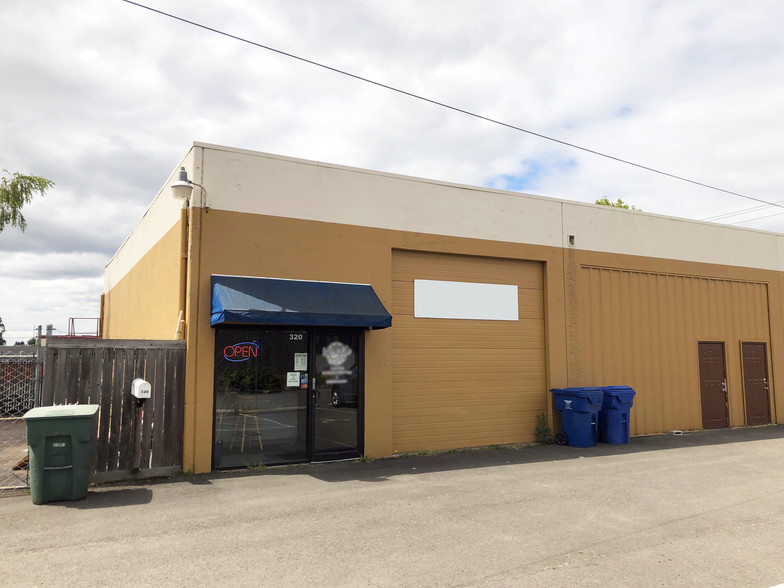 320 Lancaster Dr NE, Salem, OR for lease - Building Photo - Image 1 of 2