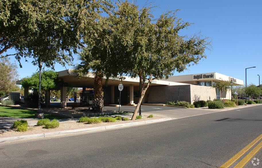 5704 W Glenn Dr, Glendale, AZ for sale - Primary Photo - Image 1 of 1