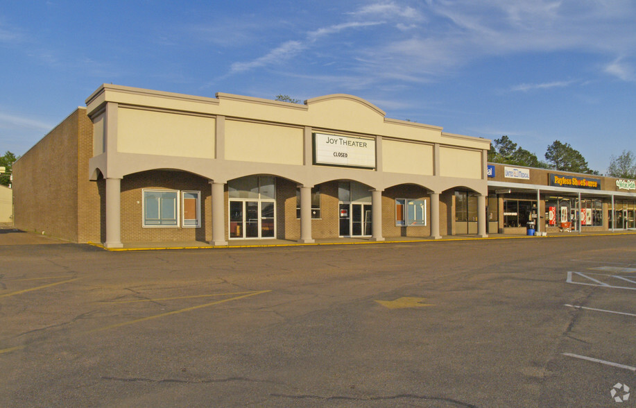 711 W Park Ave, Greenwood, MS for sale - Primary Photo - Image 1 of 1