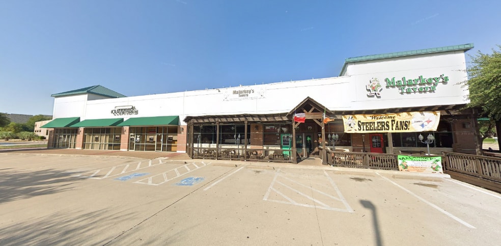 4460 Trinity Mills Rd, Dallas, TX for lease - Building Photo - Image 3 of 10