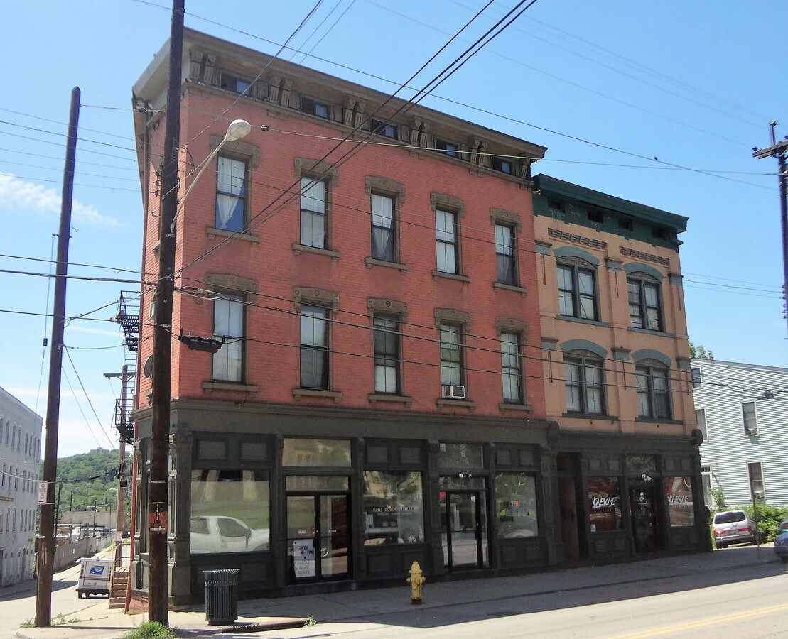 3103 Colerain Ave, Cincinnati, OH 45225