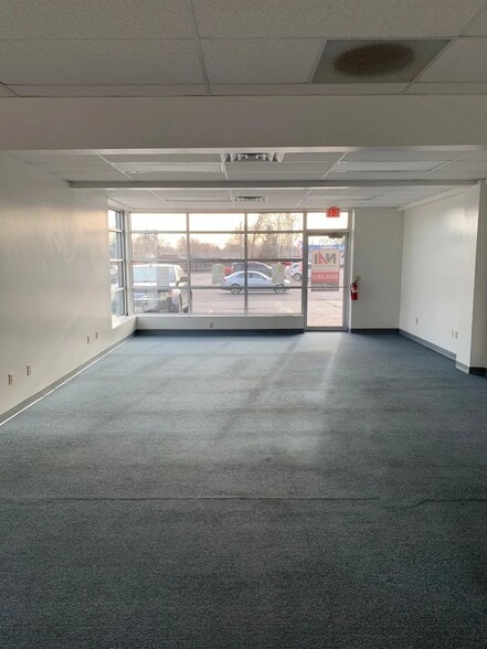 2101 Grand Ave, Billings, MT for lease - Building Photo - Image 3 of 7