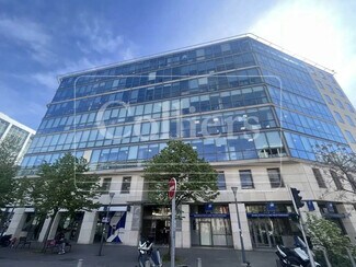 More details for 2 Place Laurent D'Arvieux, Marseille - Office for Lease