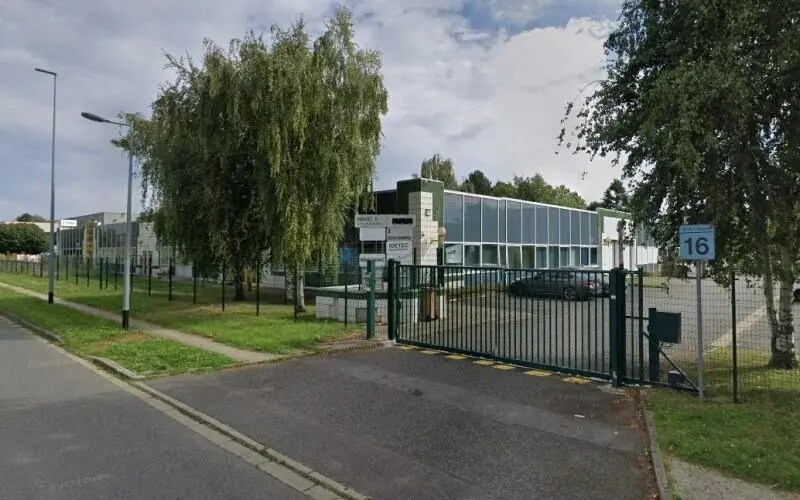 Industrial in Villebon-sur-Yvette for lease - Building Photo - Image 3 of 9