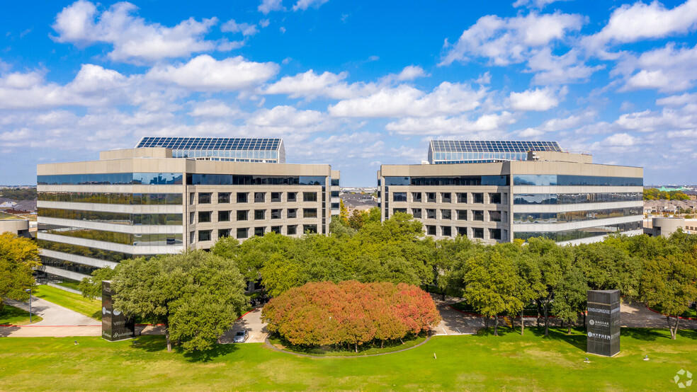 1501-1503 Lyndon B Johnson Fwy, Dallas, TX for lease - Building Photo - Image 1 of 6