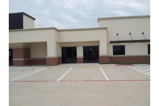 1229 Creekway Dr, Sugar Land, TX for lease - Building Photo - Image 2 of 27