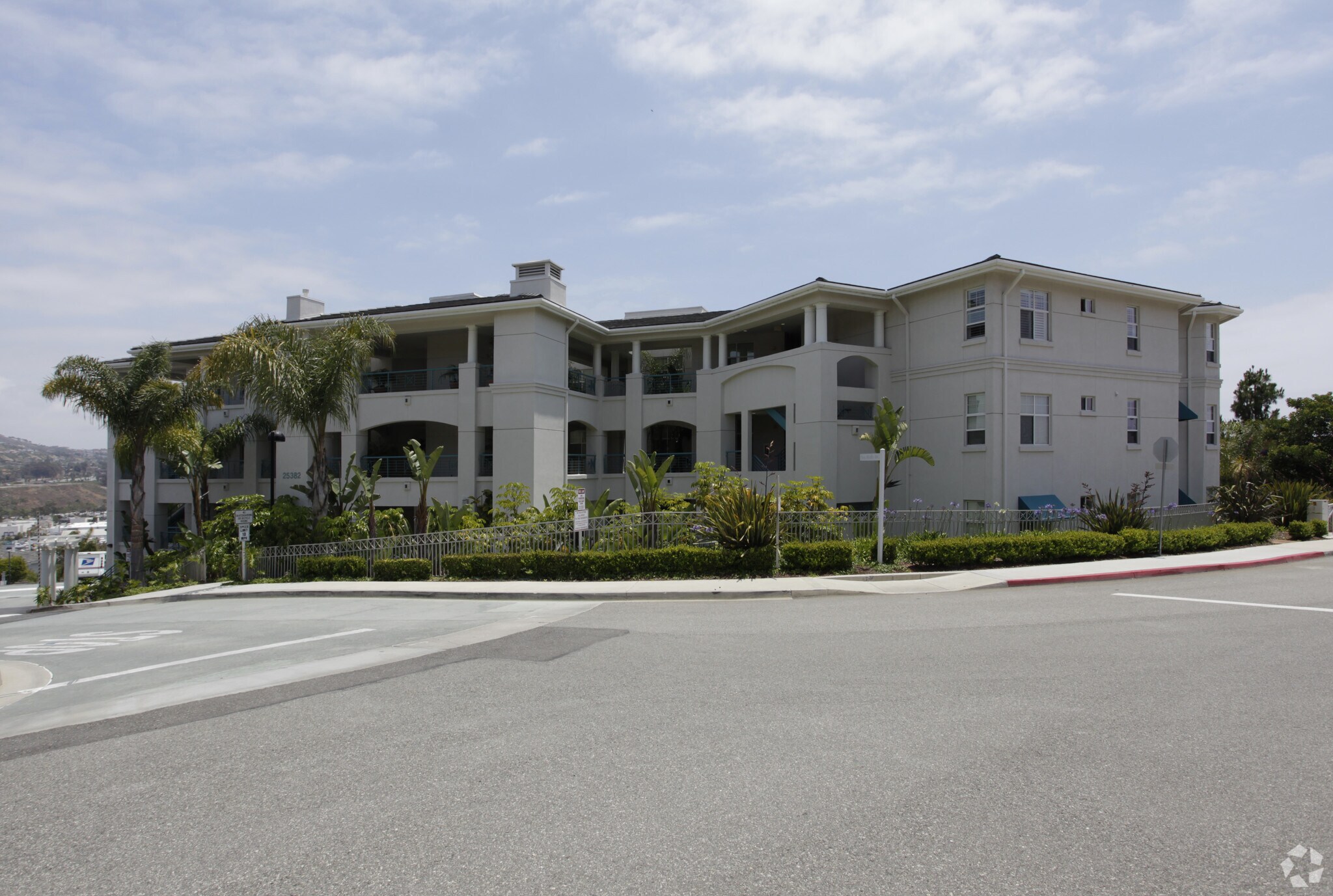 25382-25442 Sea Bluffs Dr, Dana Point, CA for sale Primary Photo- Image 1 of 1